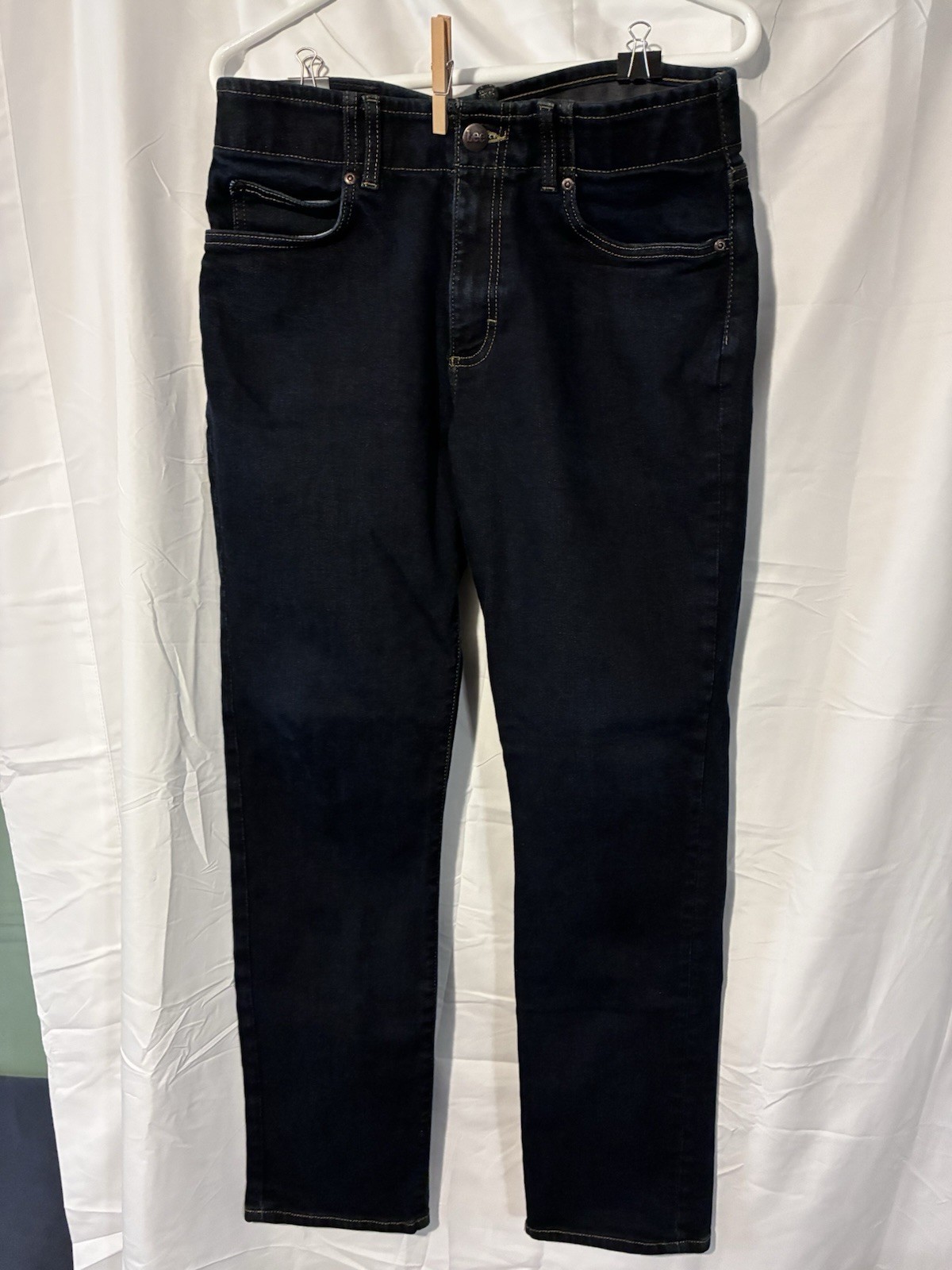 Lee Extreme Motion Straight Taper Men’s 32/32 Dark Wash Jeans