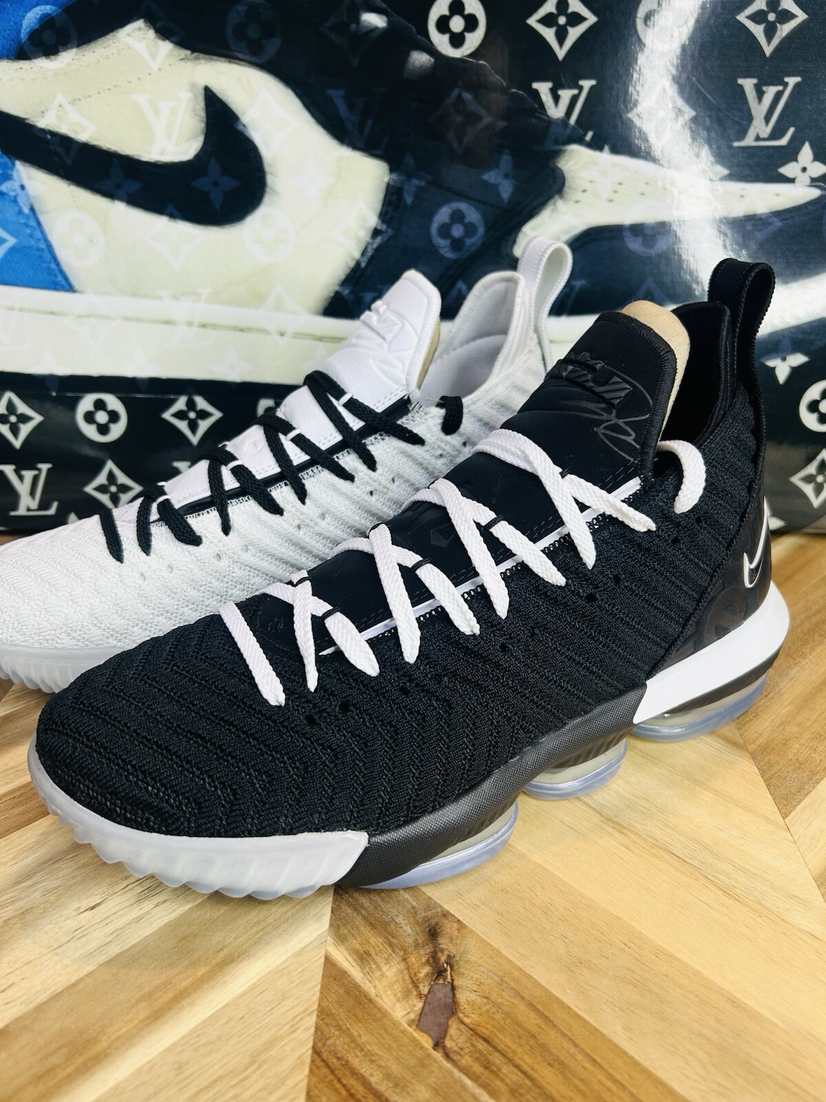 2 Pairs NIKE LEBRON XVI 16 BHM EQUALITY Home And Away Men’s 12 BQ5969 100 101