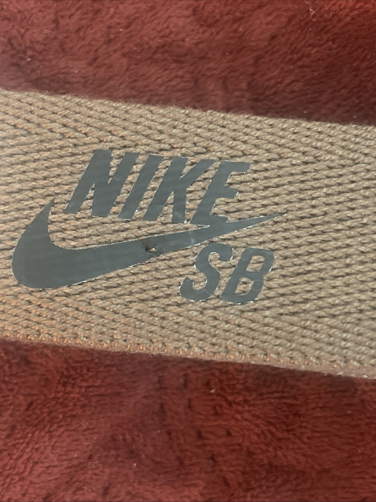 Nike NEW Mens Swoosh Adjustable Brown Web Waist Belt Up To 42″ One Size Fit Most