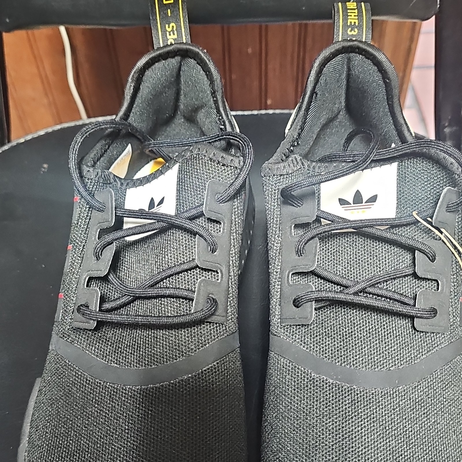 adidas NMD_R1 Primeknit Tri Color Low Top Sneaker BB2887 Cushioned