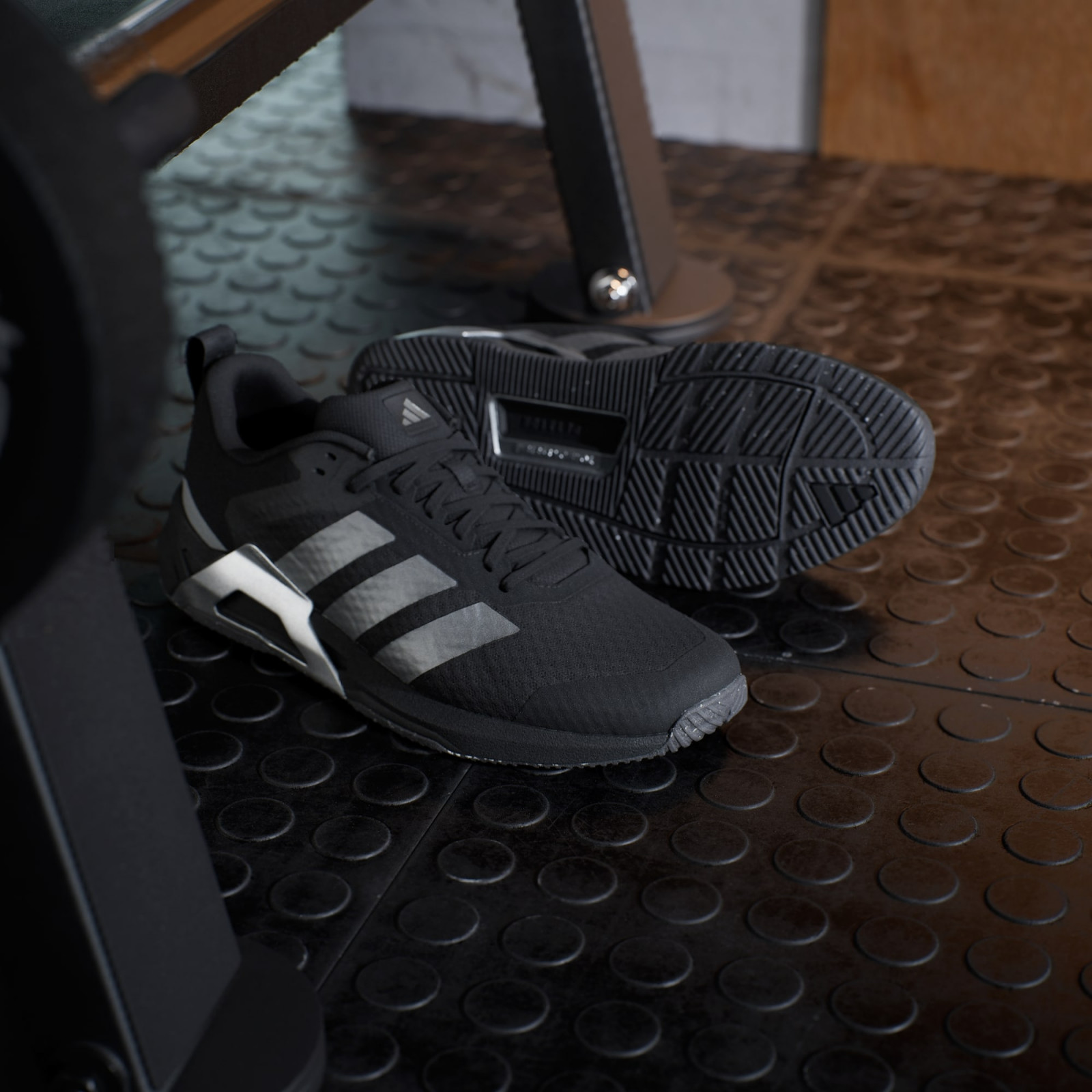 adidas Drop Set Control Training Core Black Iron Metallic JQ1445 Men’s Size