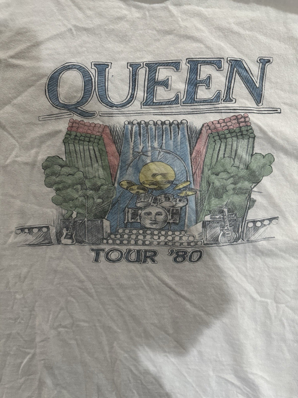 Queen Tour 80 Band T Shirt Mens XL White Official Merch Rock Graphic Distressed