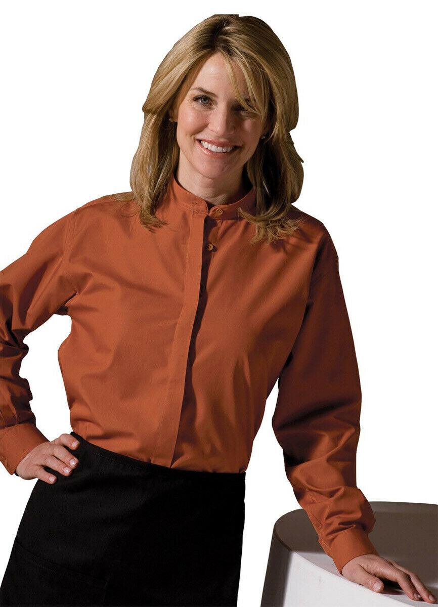 Edwards #5396 Woman’s Rust Banded Collar Broadcloth Shirt Size: MEDIUM