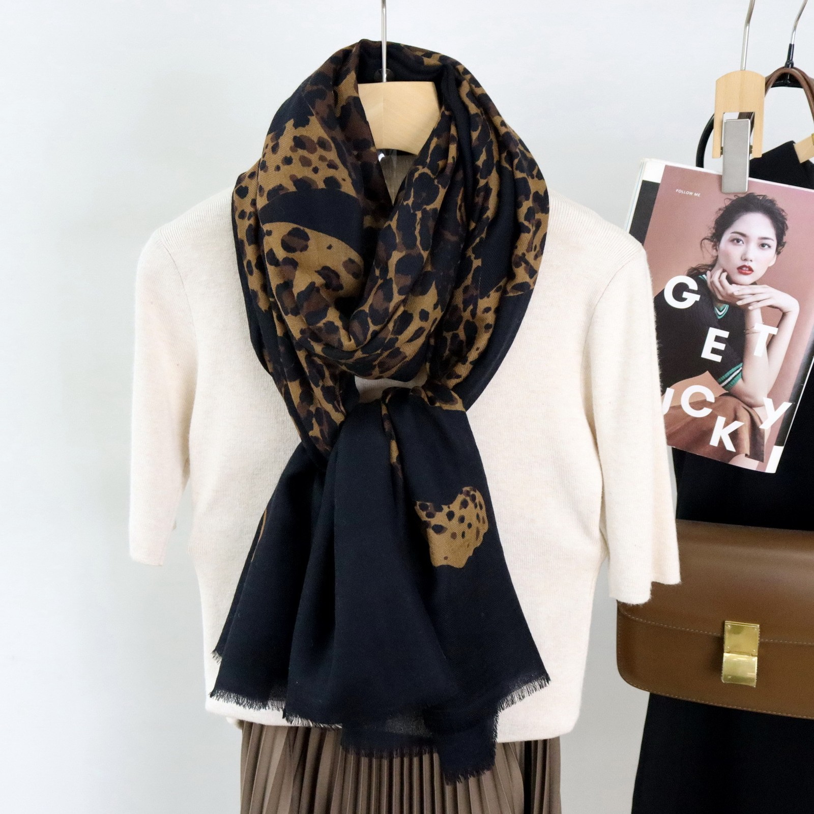 100% wool black & khaki cheetah print scarf fashion women’s shawl 200cm * 100cm