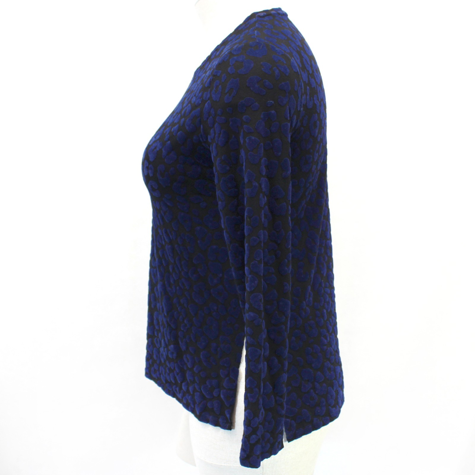 Majestic Filatures soft French touch velvet deluxe sweatshirt size 3 Large