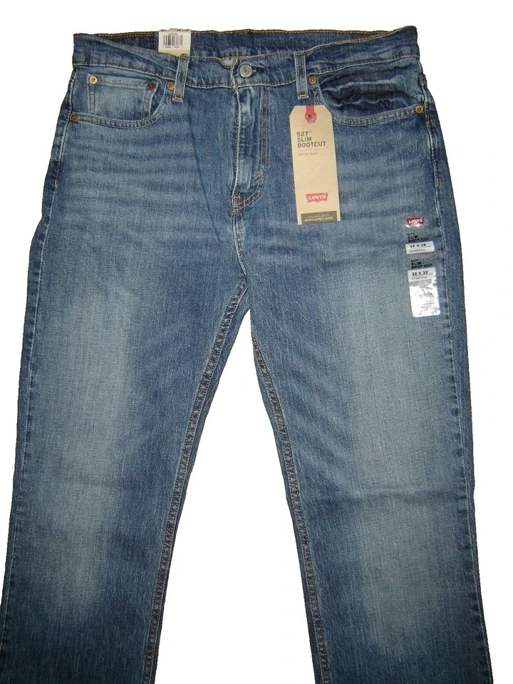 NWT Levi’s 527 jeans 32 x 32 Slim Boot Cut Retail $80 Style # 05527-0685