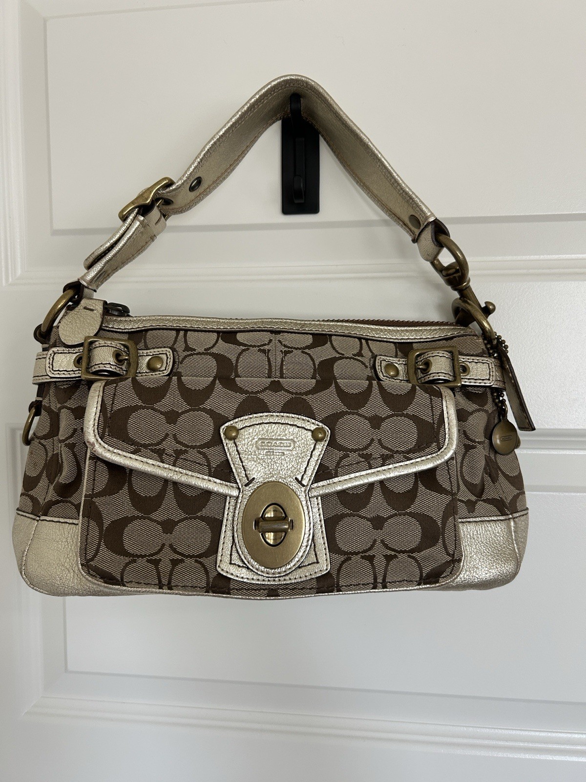 2000’s Coach Legacy Signature Vintage Turnlock Shoulder Bag Y2K