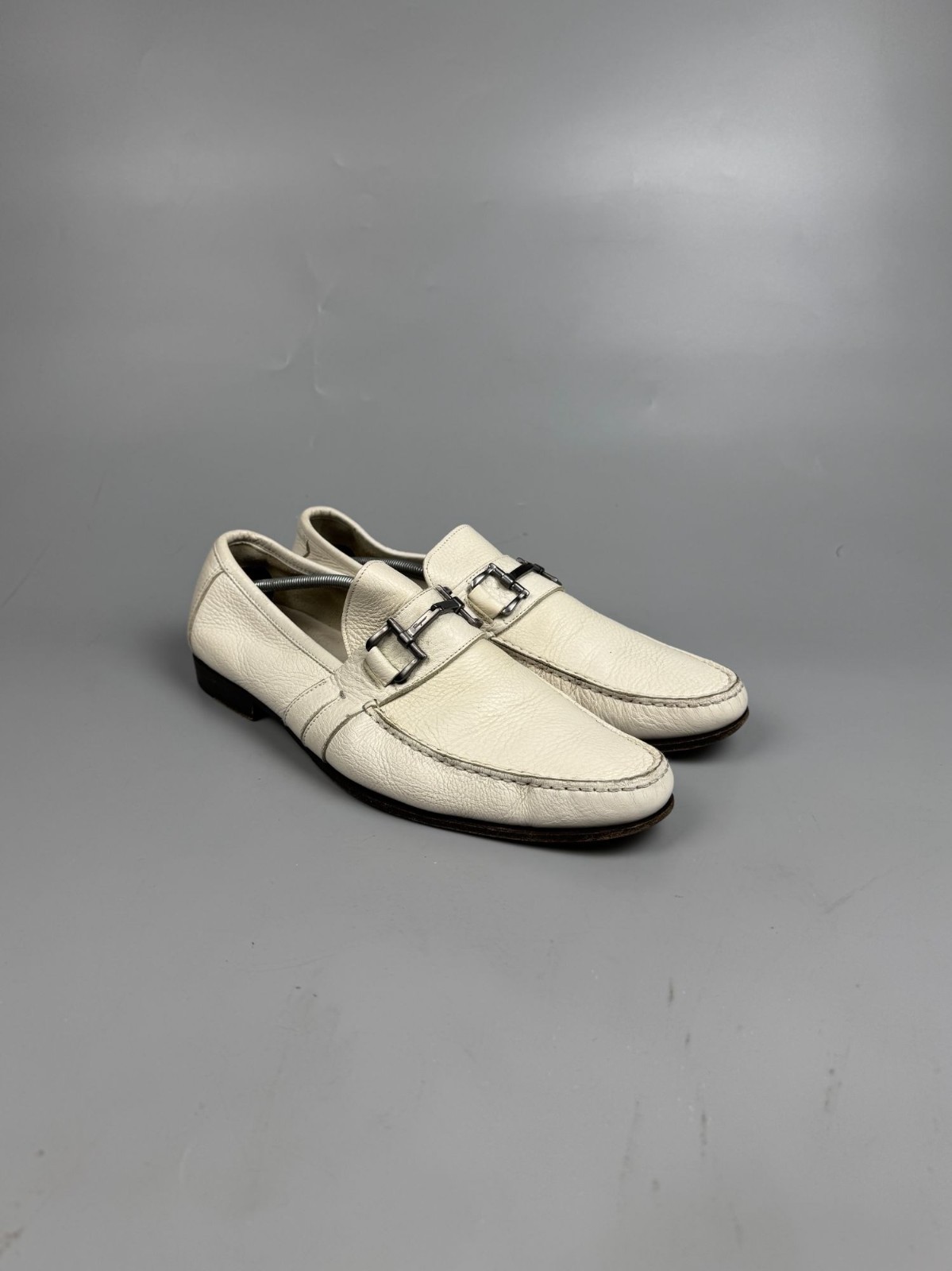 Men’s Salvatore Ferragamo White Leather Loafers Size US 10 EE