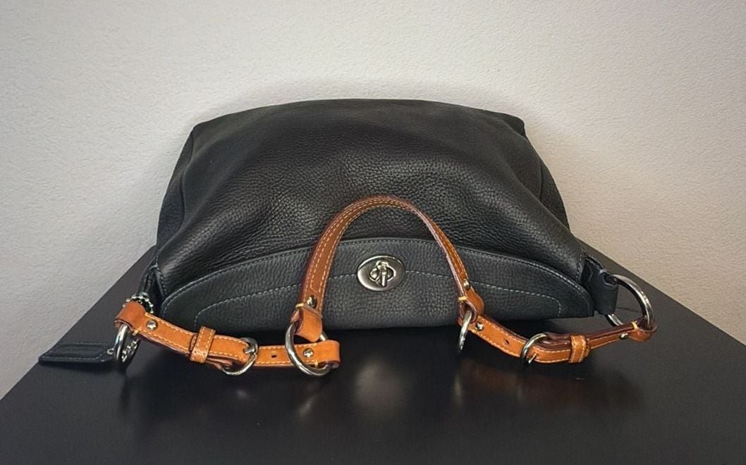 Coach Chelsea Pebbled Leather Shoulder Bag 8A39 (Rare TurquoiseSpecial Edition)
