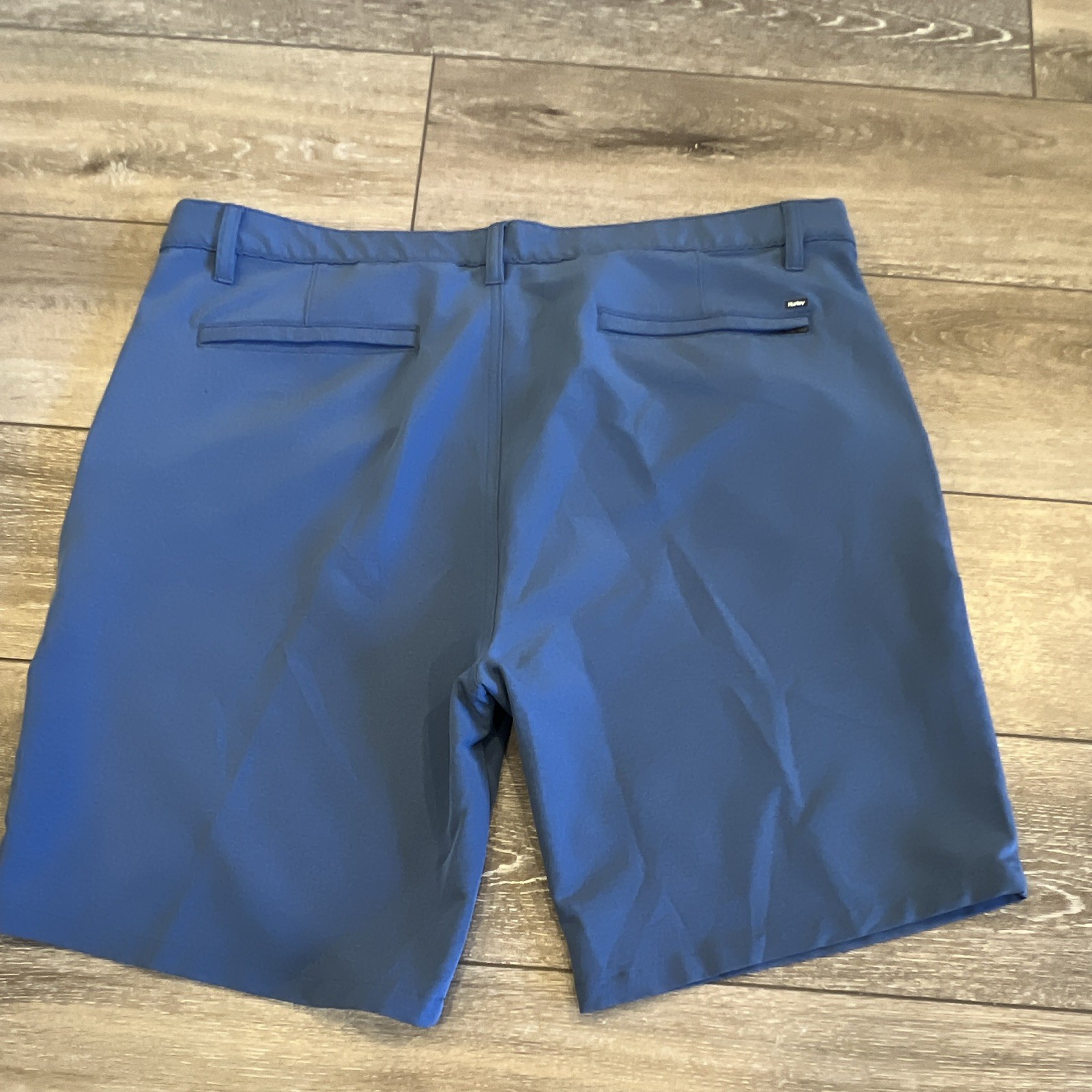 Lot of 3 Hurley Men’s Shorts -size 40 – Beige, dark gray, blue