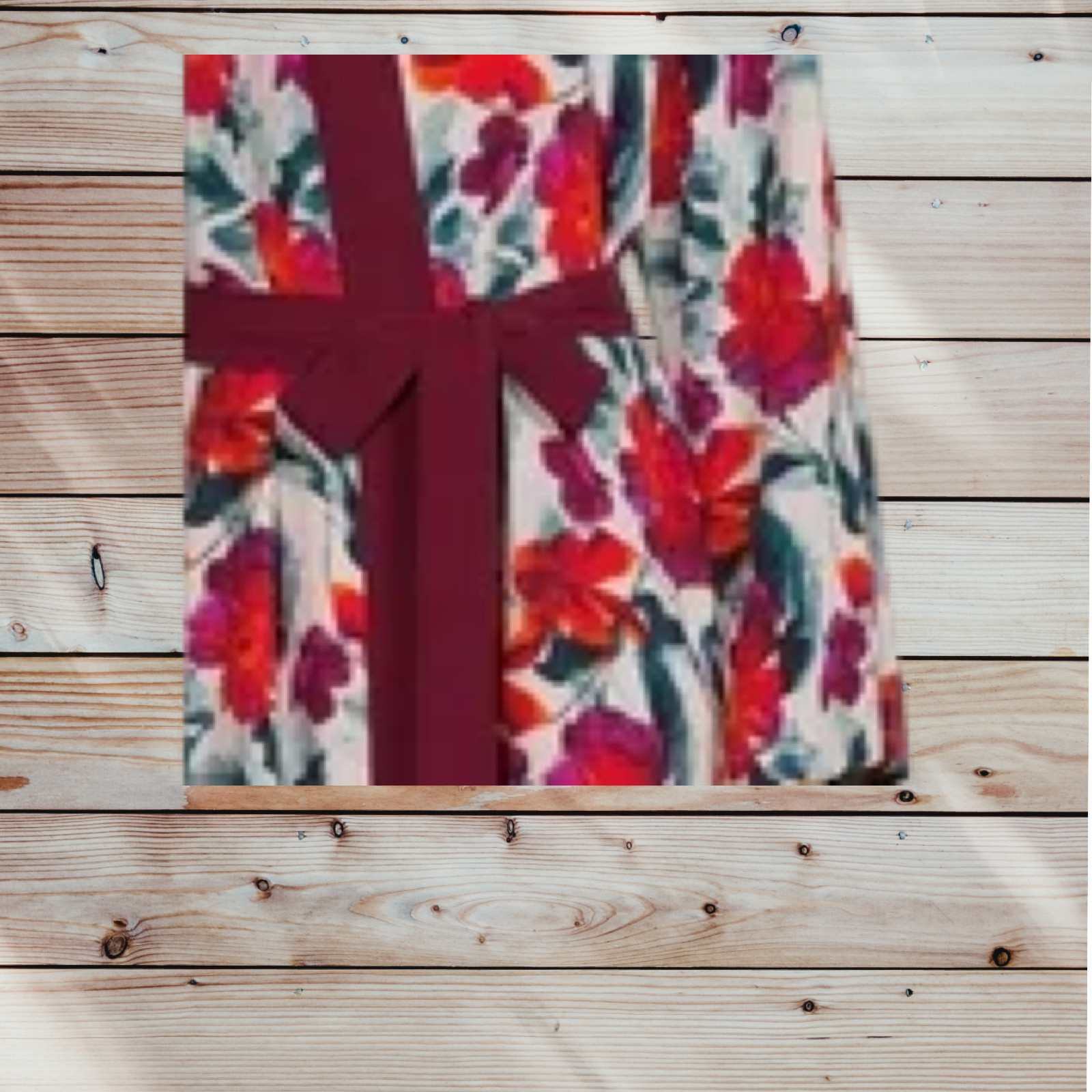 Pioneer Woman Bell Sleeve Wrapper with Tie Watercolor Rose 2X/3X. NWT