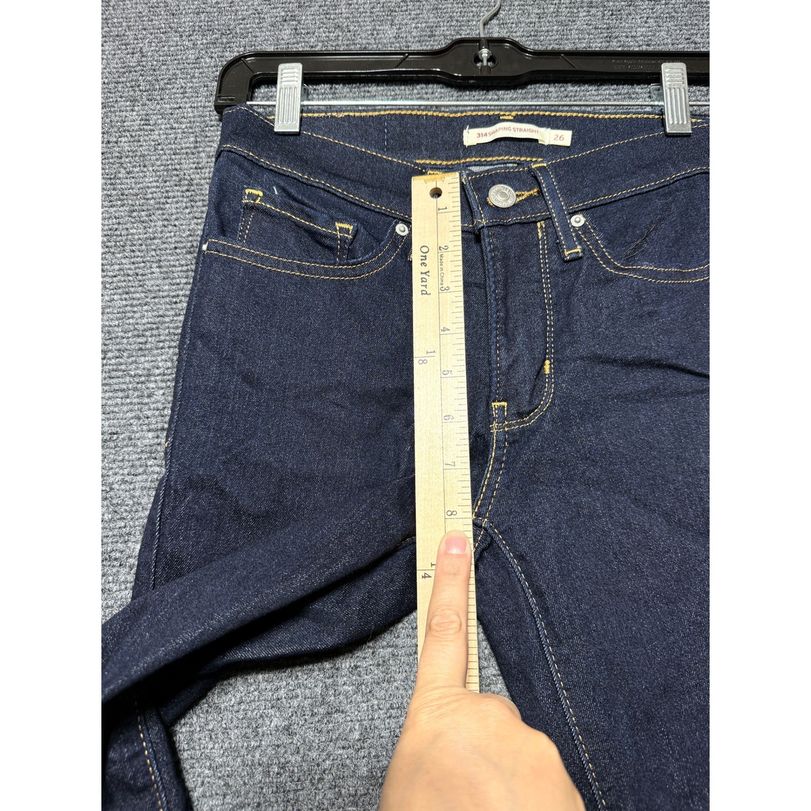 Levi’s 314 Shaping Straight Jeans Womens 26 Dark Wash Excellent Straight Leg