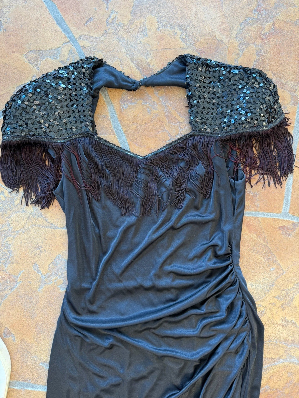 VTG Abby Kent Black Ruched V-Neck Sheath Dress Sequin Fringe Sleeveless 13/14