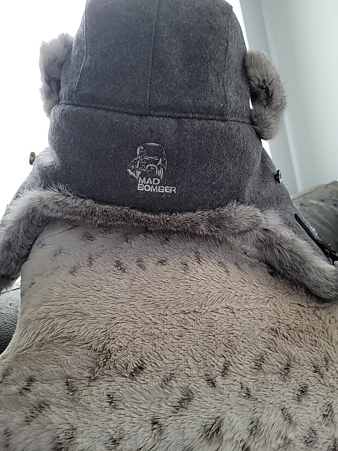 Mad Bomber Hat Trapper Fitted Mens M Gray Rabbit Fur Ear Flap Winter Outdoor