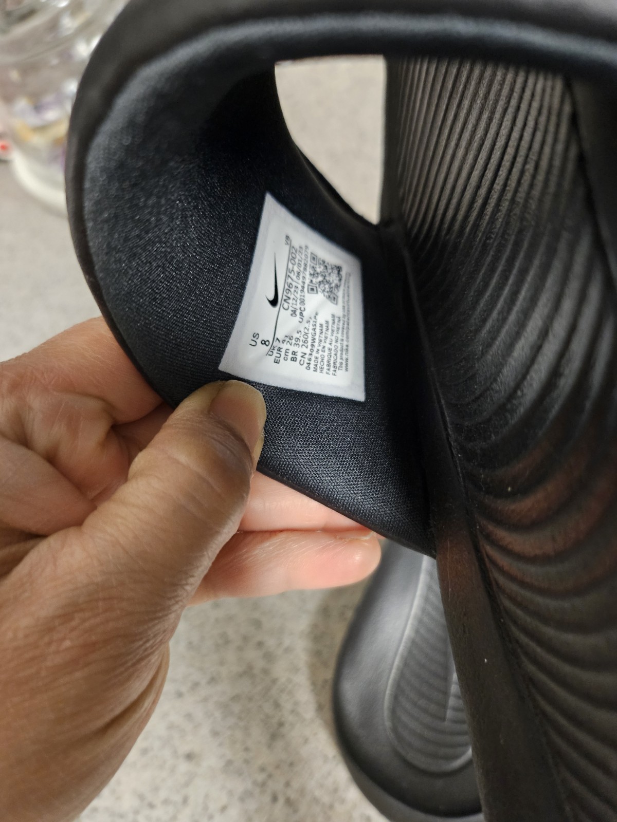 Nike Victori One Men’s Black Slide Sandals Size 8 Logo Accent Lightweight