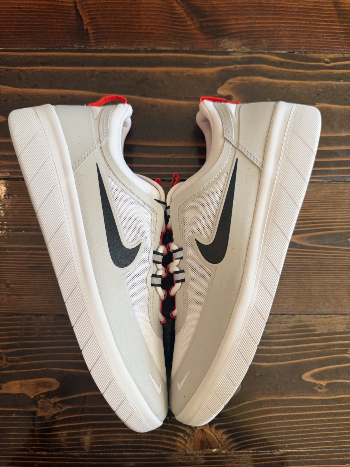 Size 10.5 – Nike Nyjah Free 2 SB Neutral Grey Bright Crimson