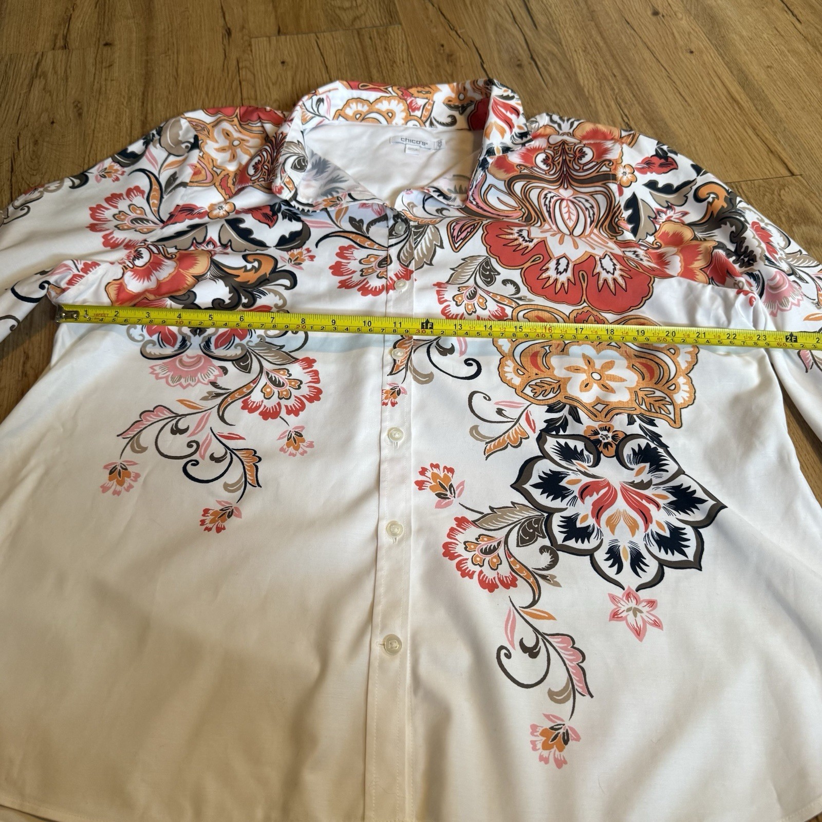 Chicos Women White Floral Print Button Down Tab Sleeve Size 3.5 18 Wester Trop