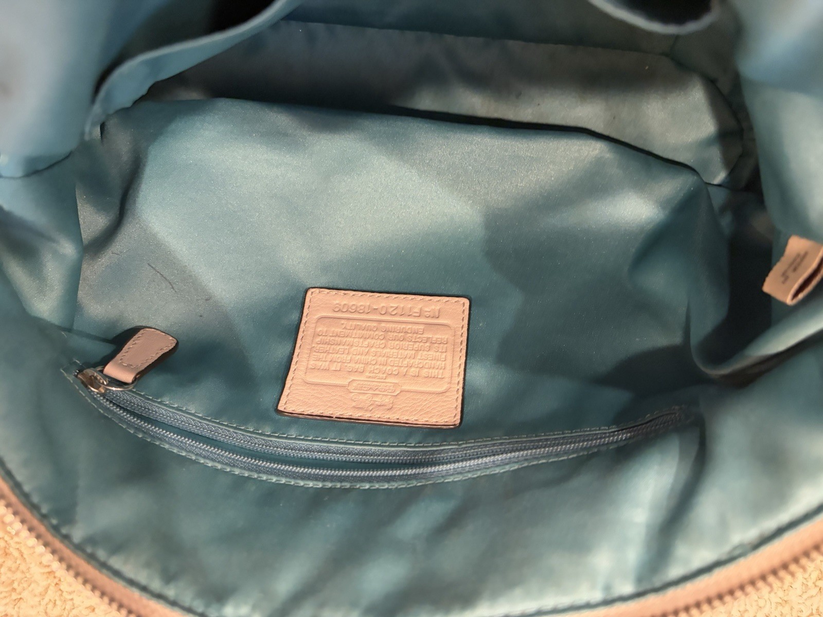 COACH MADISON SOPHIA in Bone, ITALIAN PEBBLED LEATHER SATCHEL. Very Nice