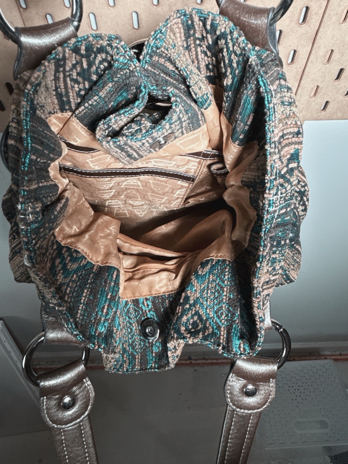 Brown Teal Geometric Shoulder Bag Zip Top Silver Hardware Lined Inner Pockets