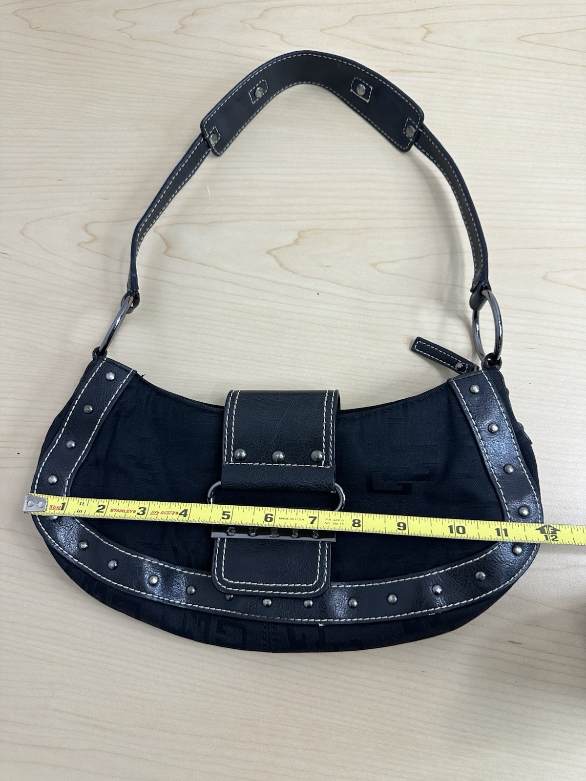 GUESS Vintage Black Logo Shoulder Bag Studded Buckle Magnetic Close Silver