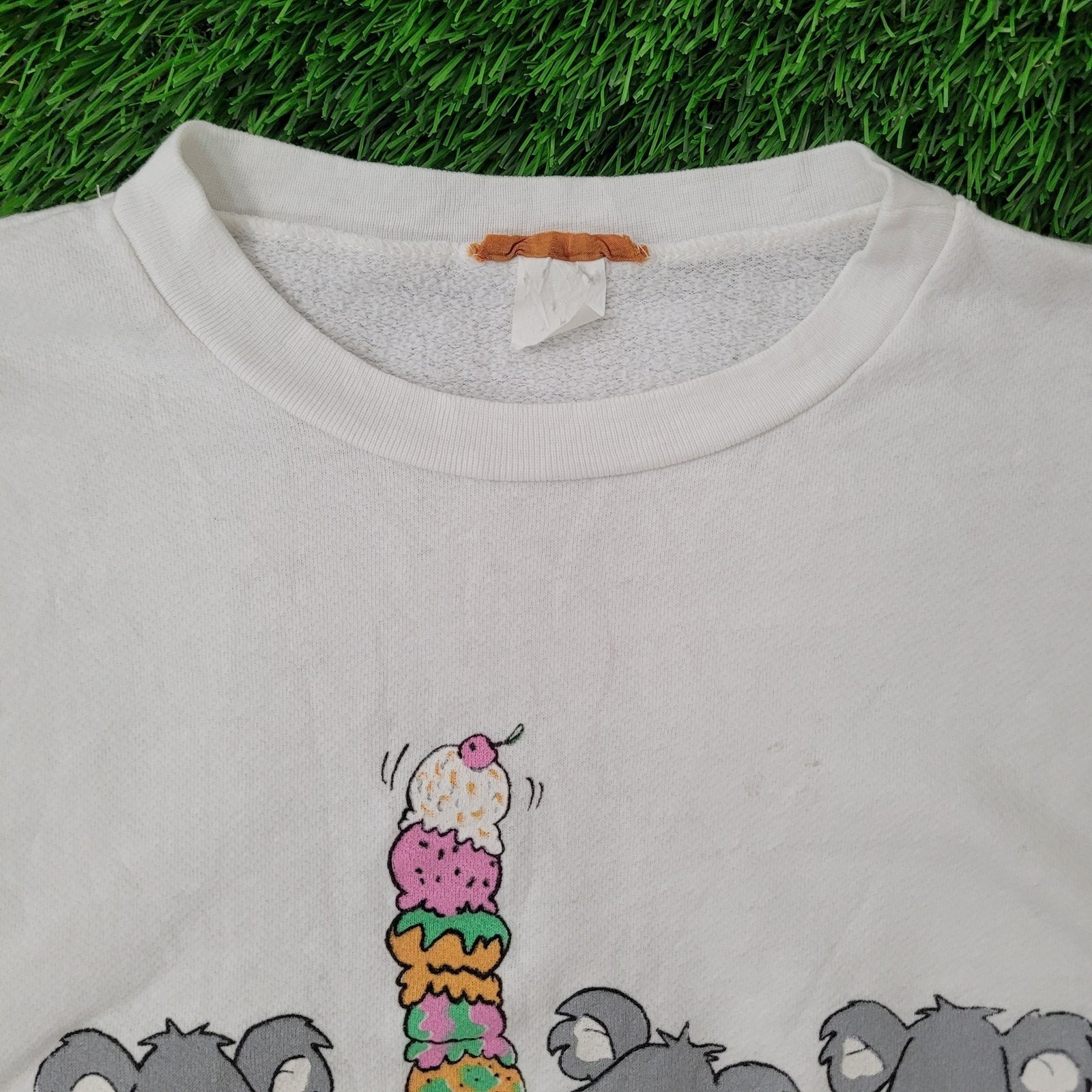 Vintage 80s Koala Bear Cropped Sweatshirt Womens XL 23×19 White