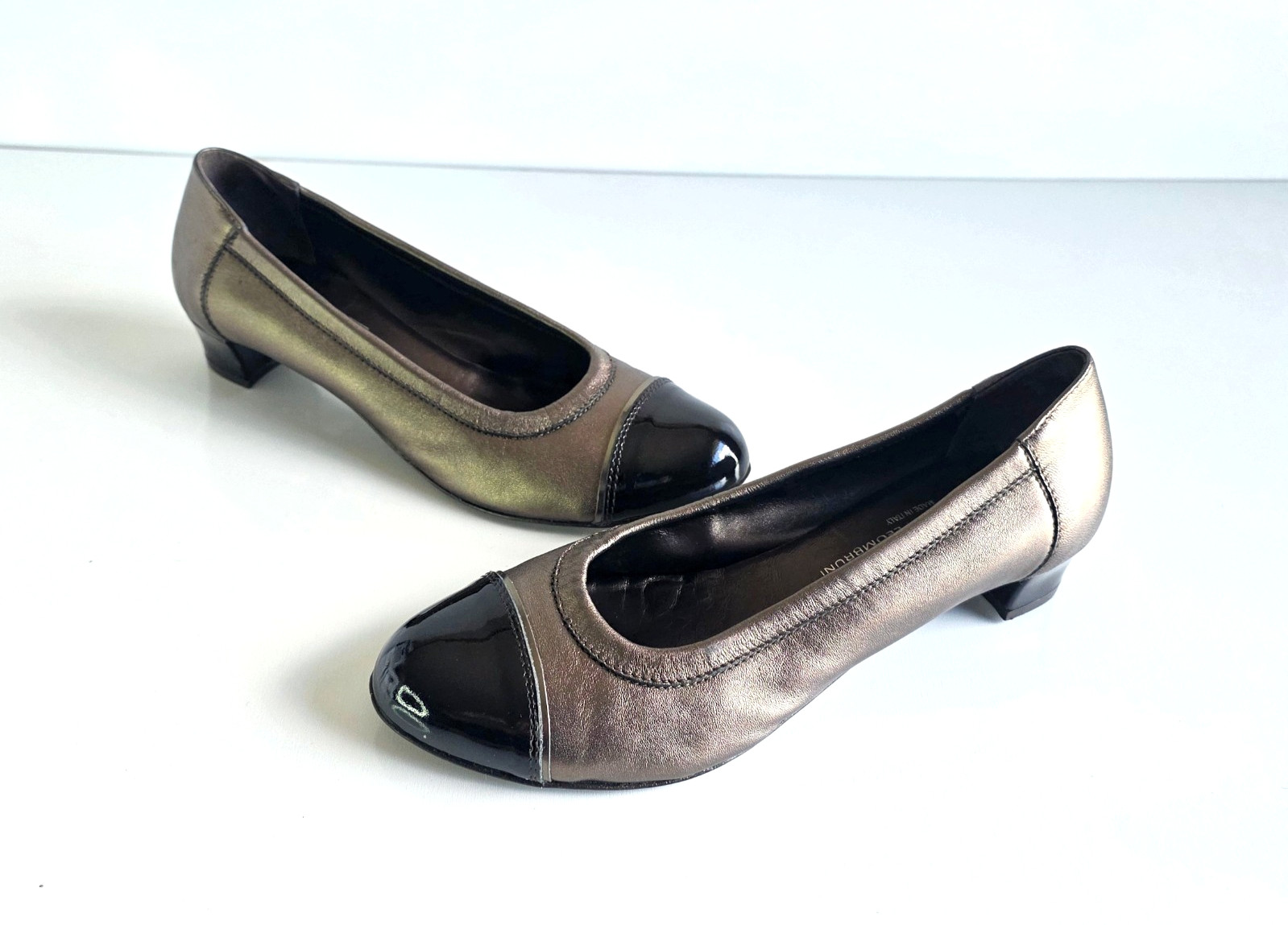 AGL Women’s Cap Toe Pumps Bronze Metallic Leather Black Patent Sz 39 9