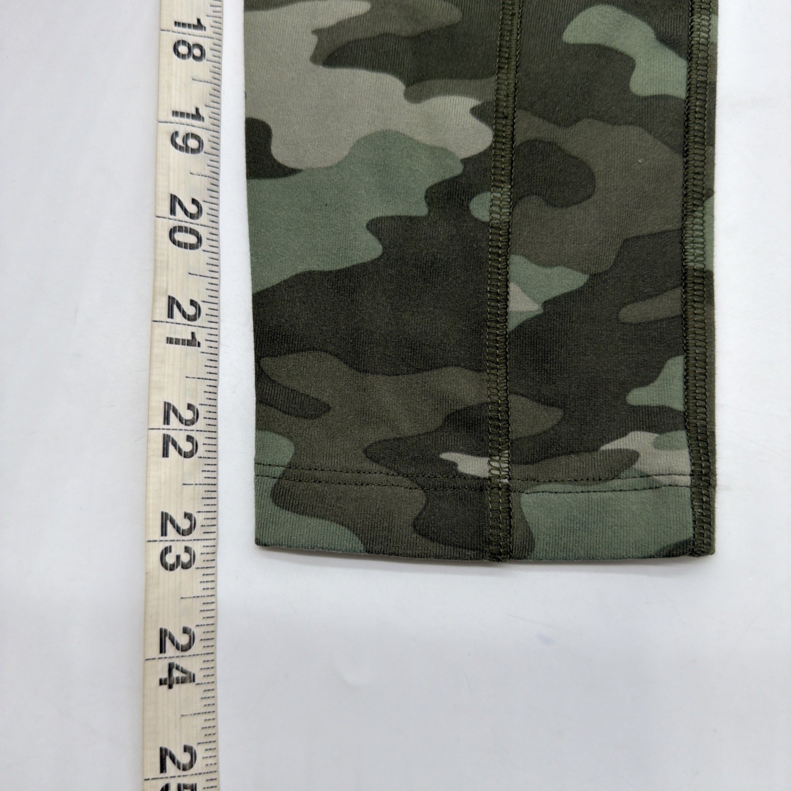 Pink Victorias Secret Ultimate Cargo Leggings Women XS Camouflage Logo .#42972