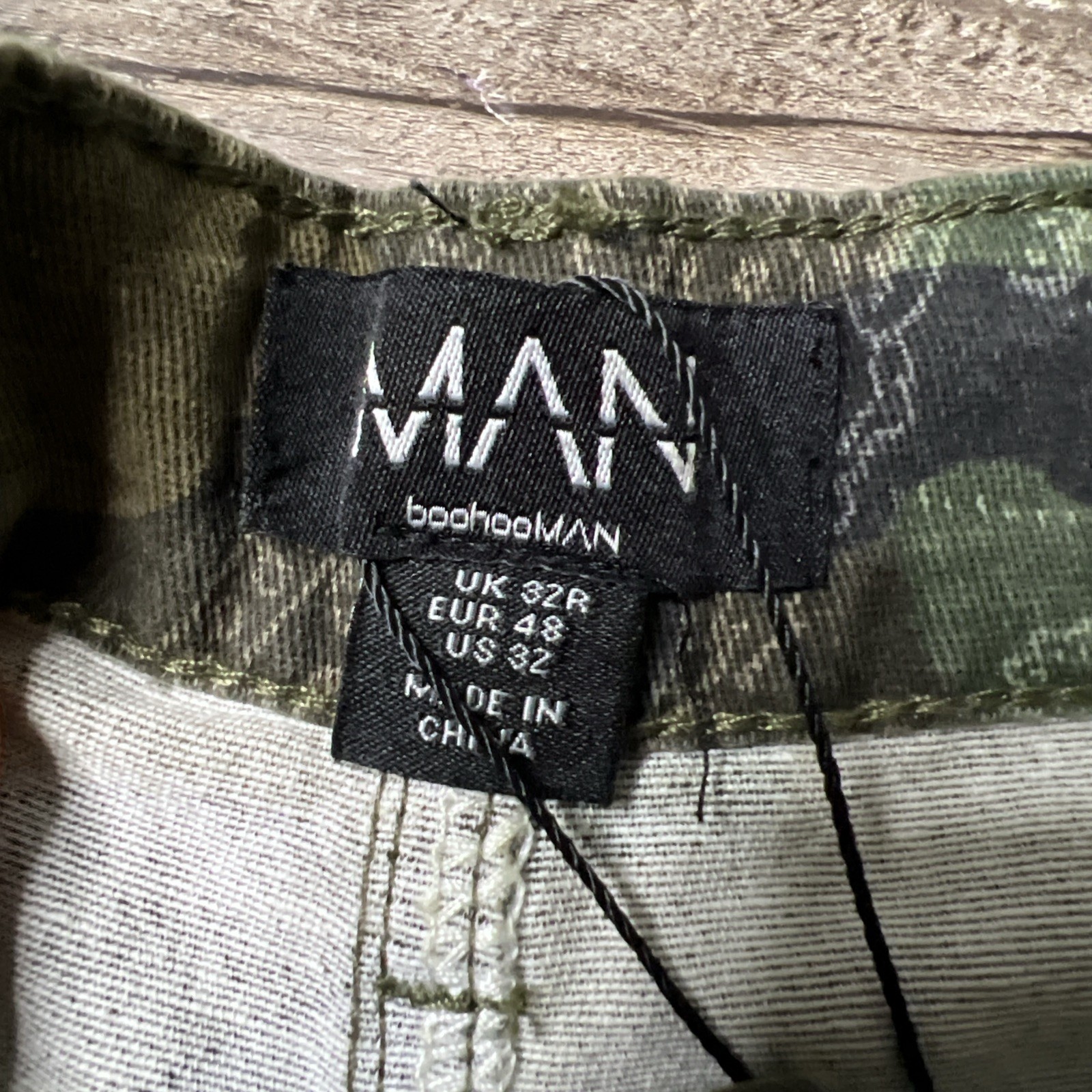 BoohooMan Stacked Pants Mens 32 Camo Bandana Print Cargo Pocket Flare Leg NWT
