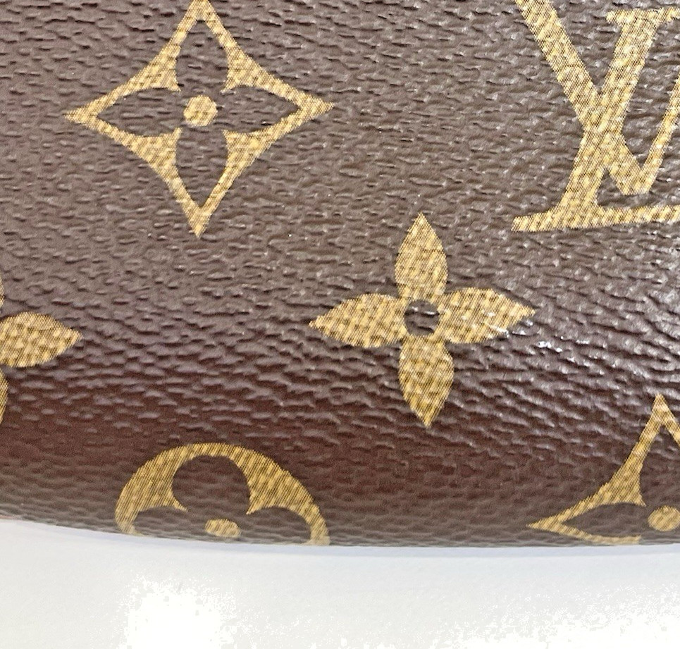 Authentic – Louis Vuitton Brown Loop Hobo Monogram Reverse Shoulder Bag w/ Pouch