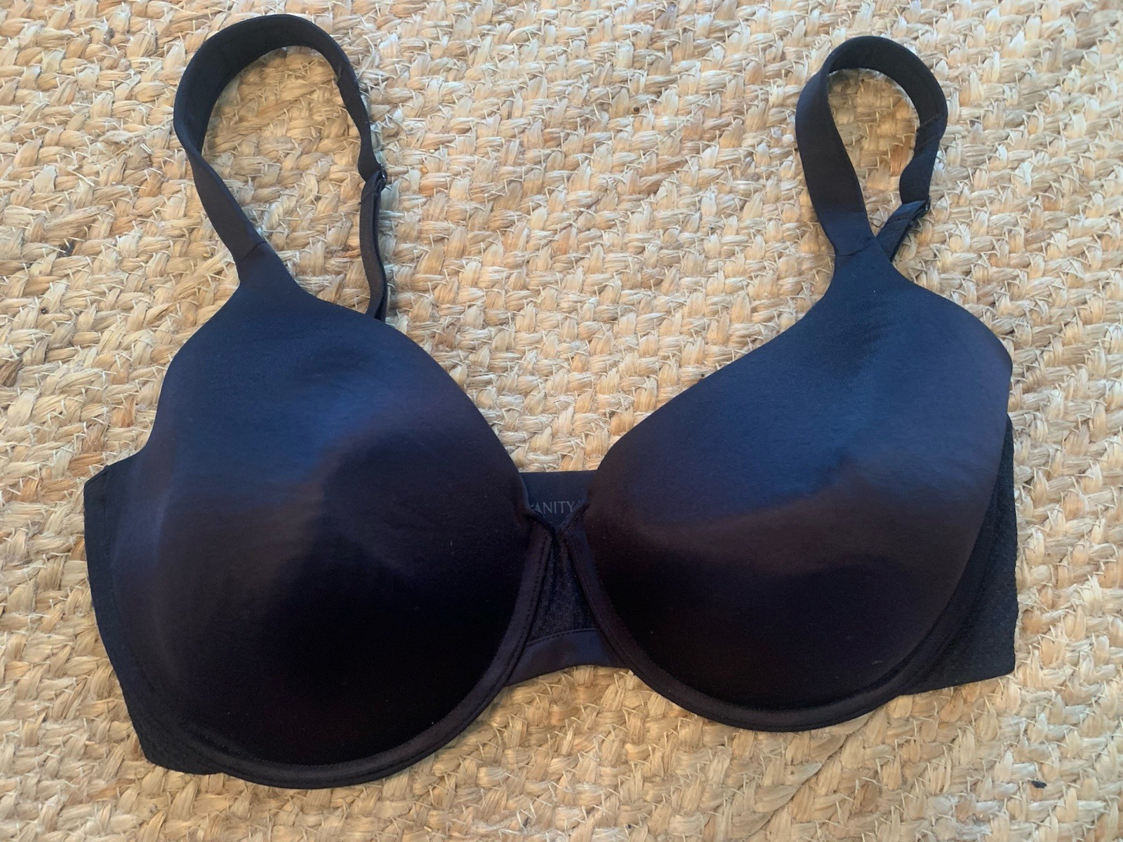 Vanity Fair 76356 Smoothing Underwire Bra Black Size 38D Multiway Straps