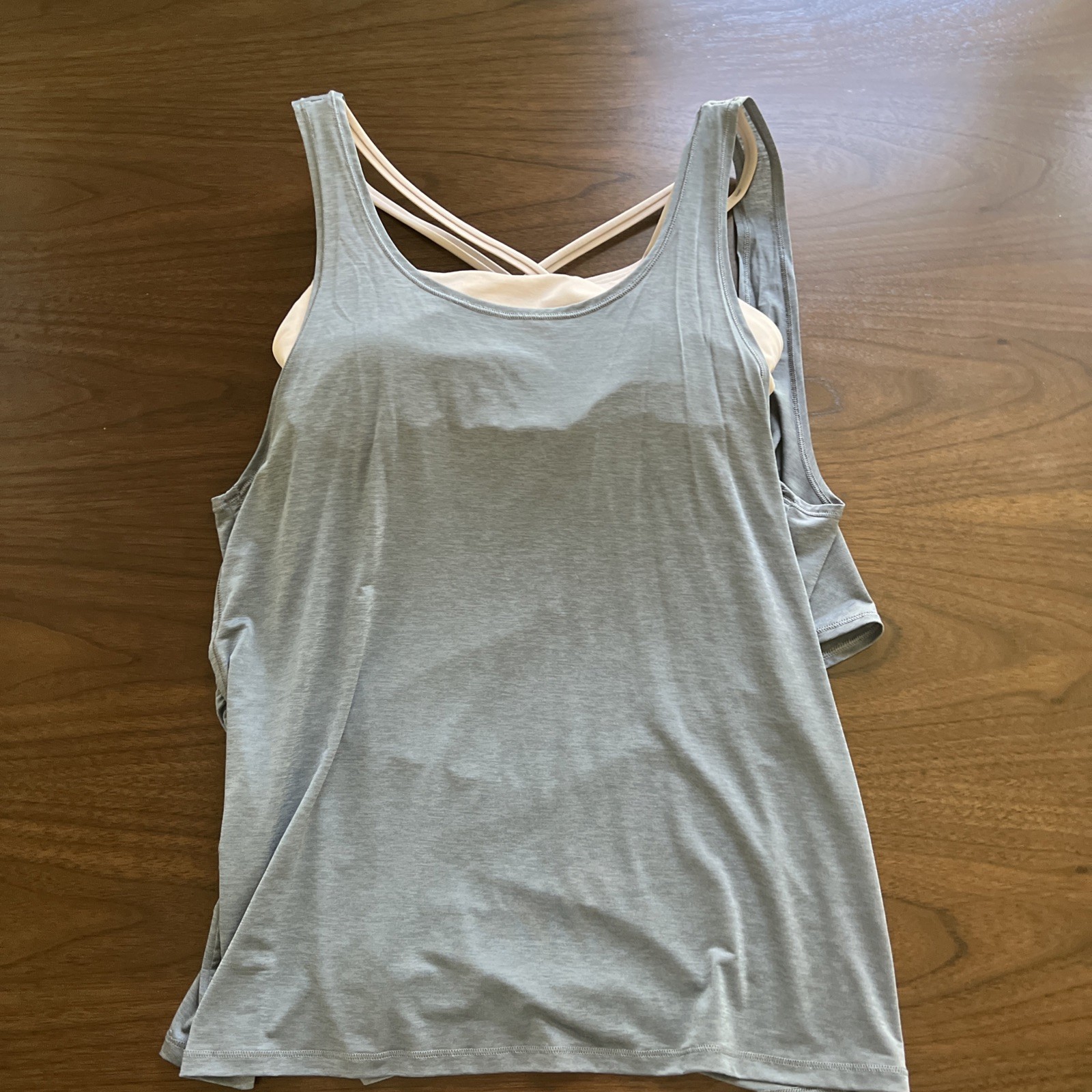 Lululemon Reenergized 2-in-1 Tank Women’s 8 Solar Grey Muse Built-in Bra Active