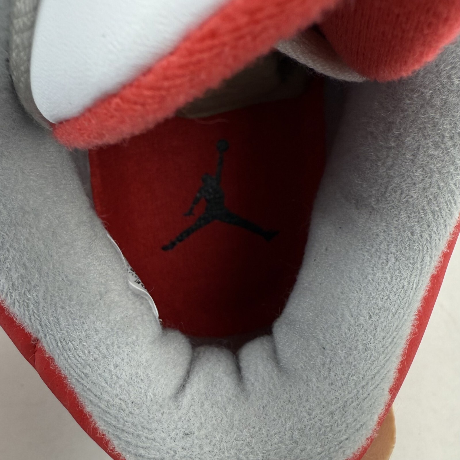 New Size 10 Air Jordan 3 Retro Fire Red 2007 White Red Cement Grey 136064-161