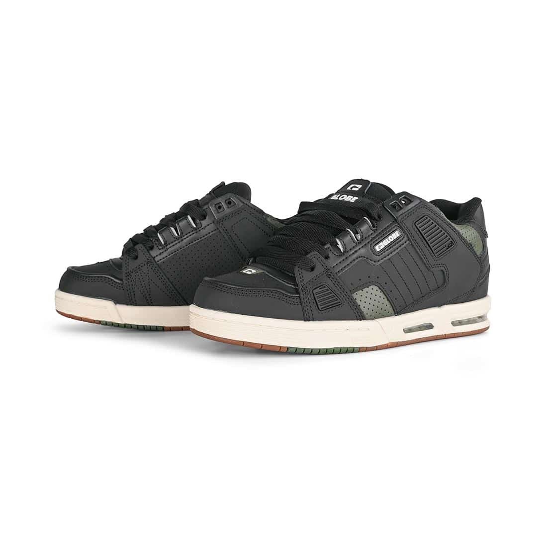 Globe Sabre Skate Shoes – Black/Dark Green