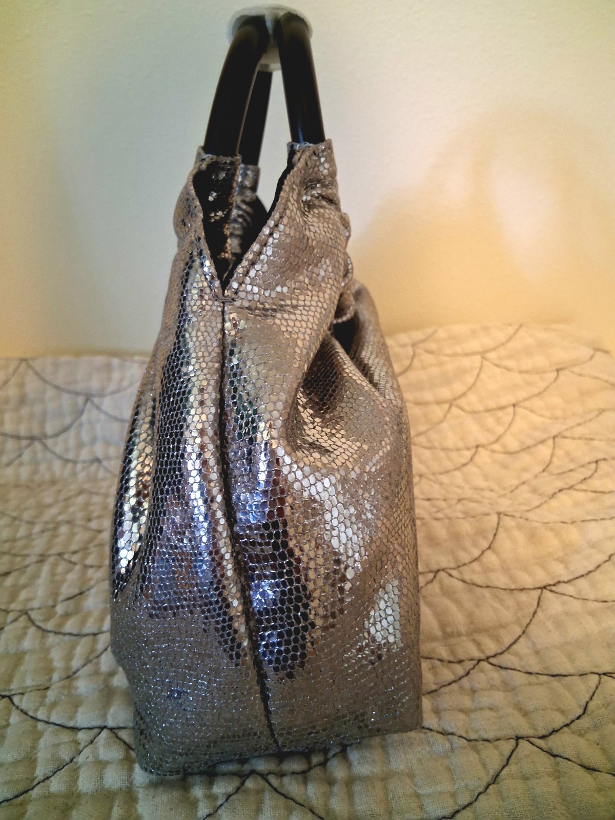 ✨ NWT Rebecca Minkoff Madeleine Mini Leather Handheld Bag – Silver | MSRP $198 ✨