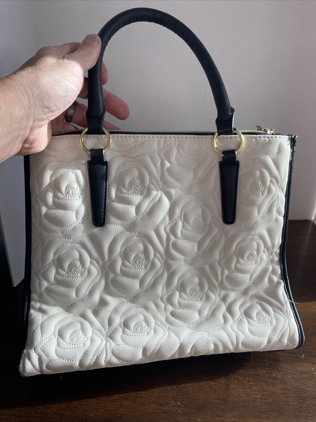 Betsey Johnson White Black Rose Faux Leather Satchel Handbag Kisses XO Lining