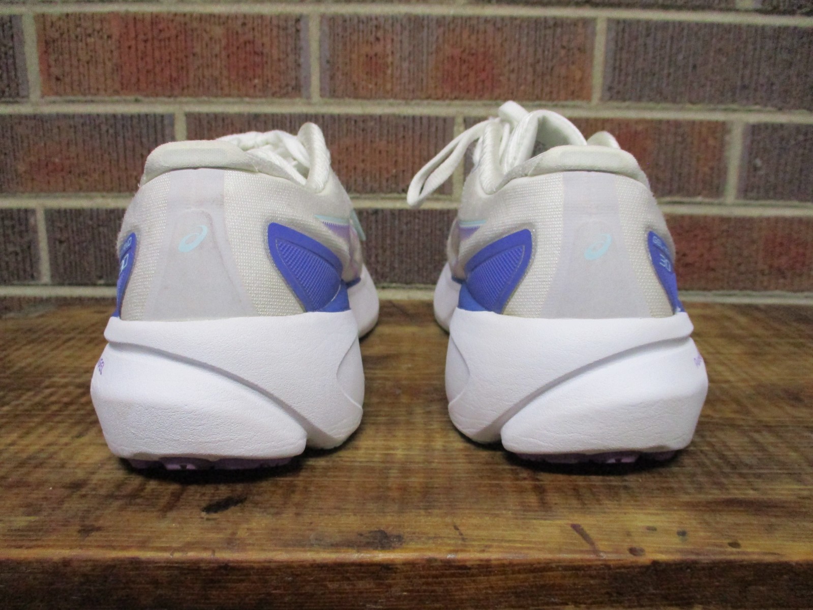 ASICS Womens Gel Kayano 30 White 1012B357 Running Athletic Shoes Sneakers Size 7