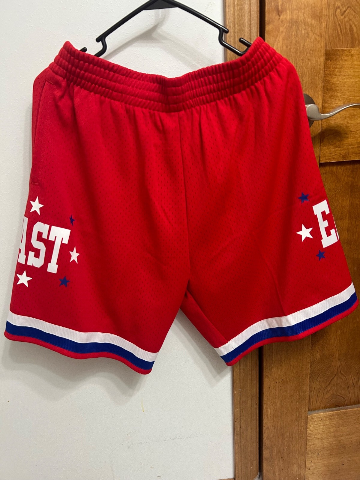 Mitchell & Ness 1983 All Star EASTERN Conference Red Swingman Shorts New Large