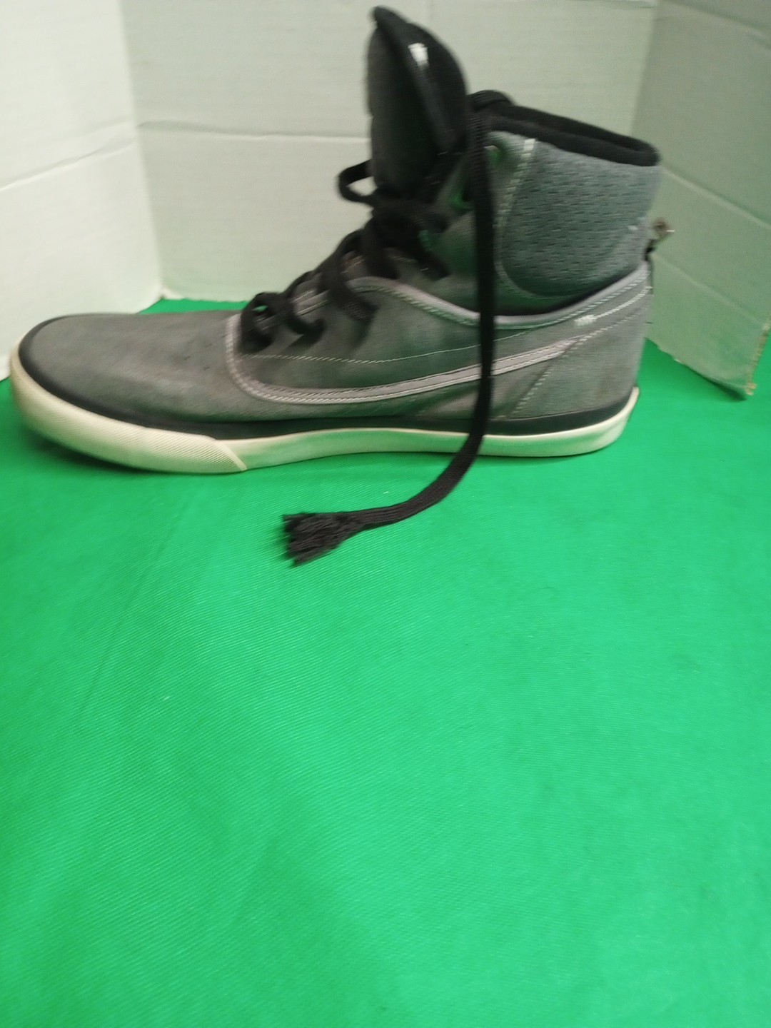 FMS Future High Top Sneakers Shoes Mens size 11 (103941 ) Gray