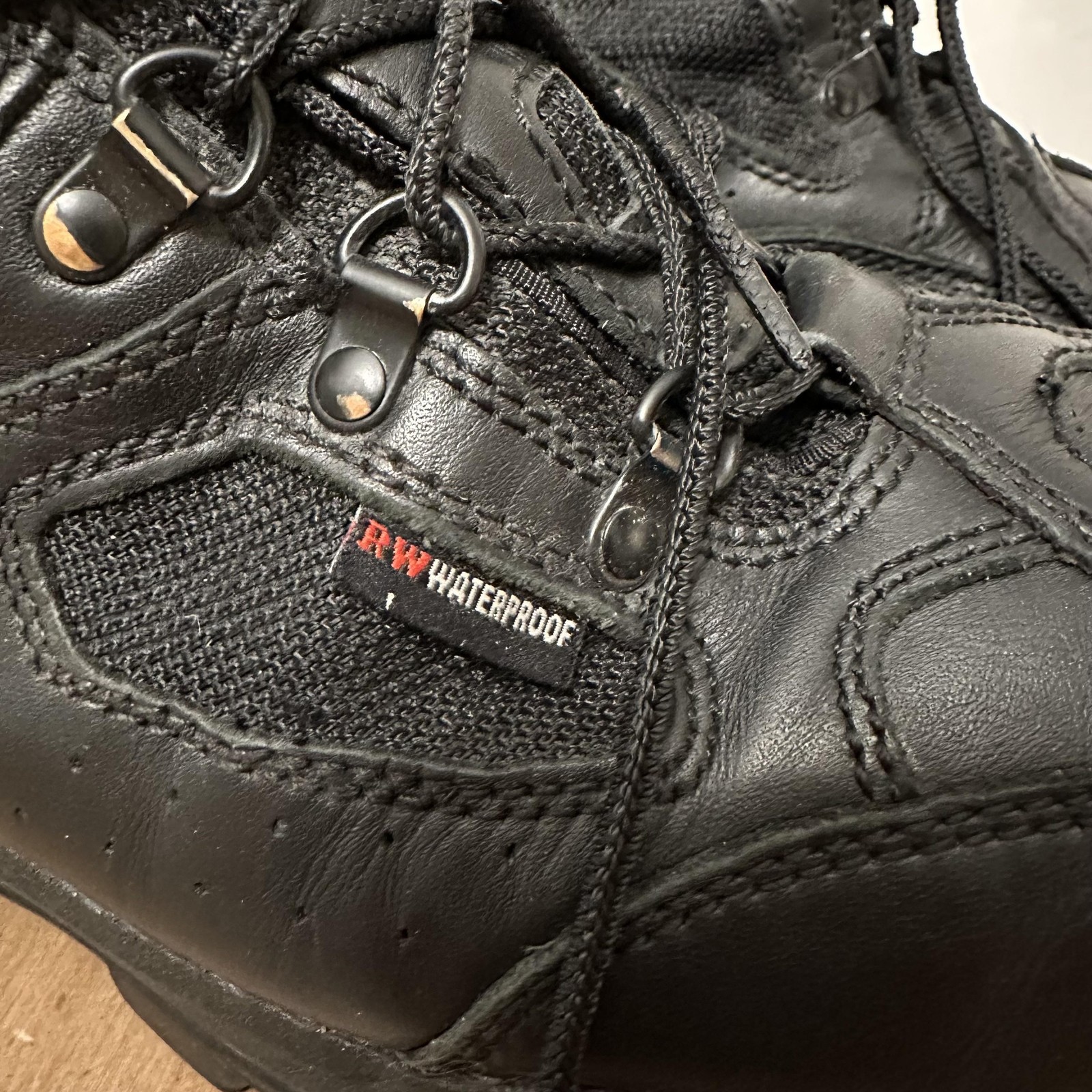 Red Wing Boots Mens Size 11.5 6690 Waterproof Vibram EH Oil Slip Resistant Shoes