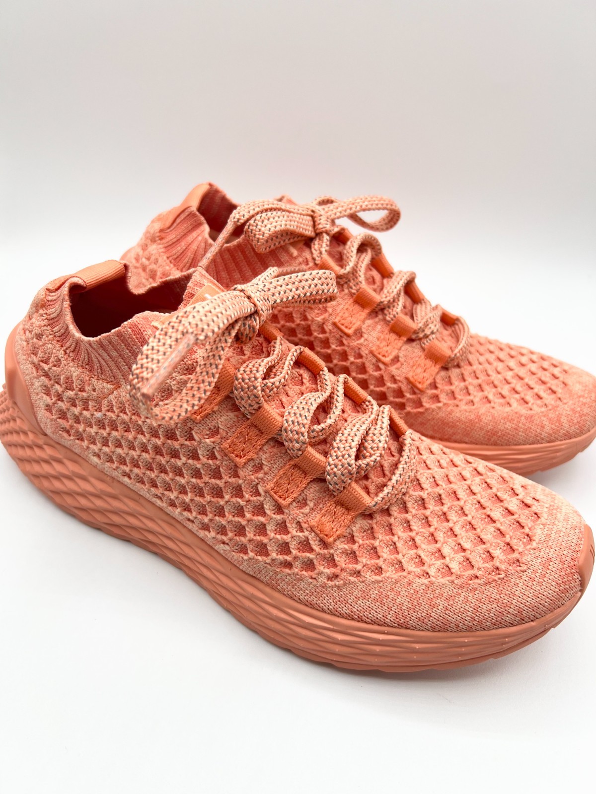 NoBull Allday Knit Sneakers /Trainers in Coral UNISEX US Size M6 / W 7.5