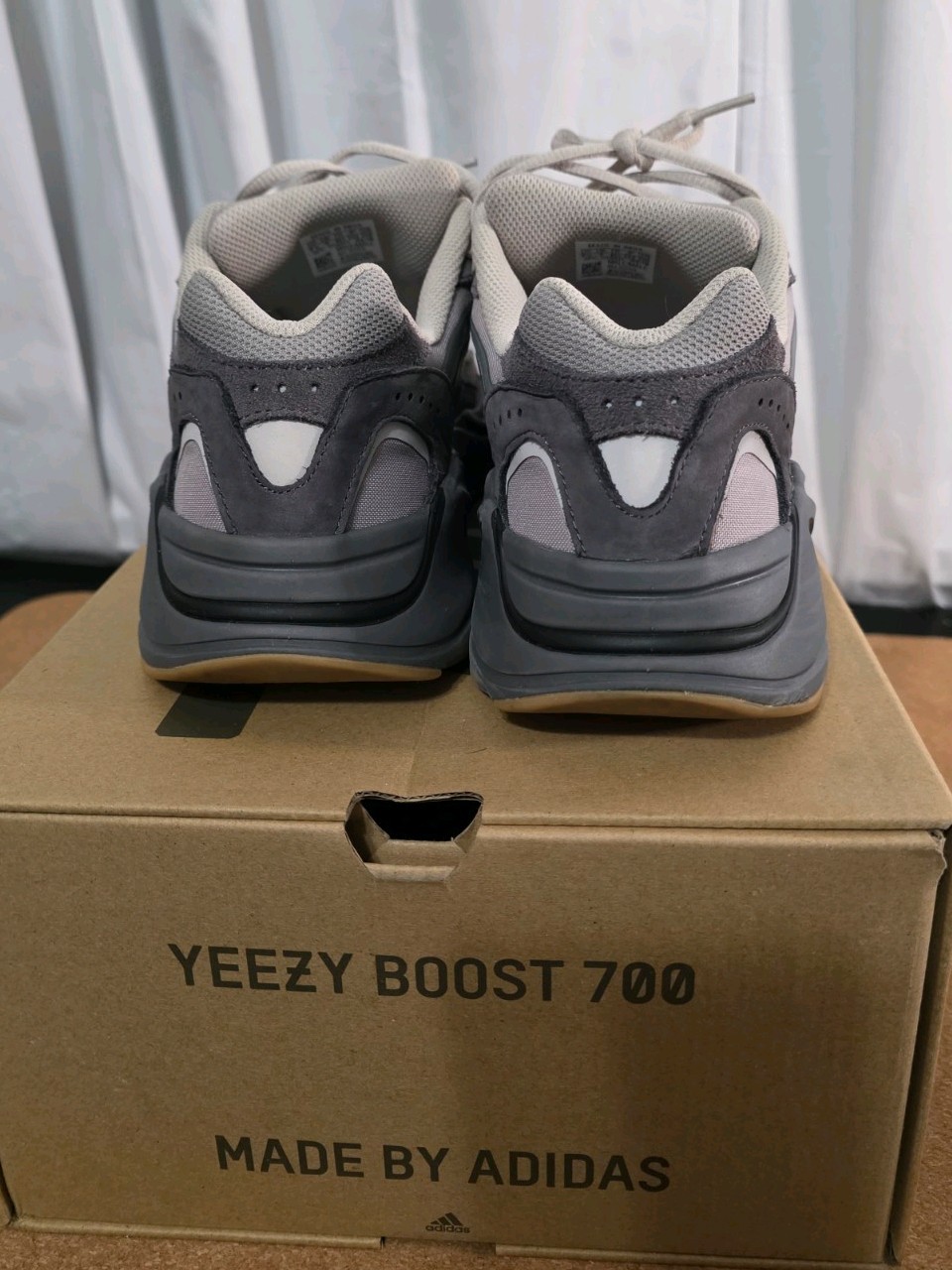 Adidas Yeezy Boost 700 V2 7.5 Tephra Gray Suede Low Top Sneakers FU7914