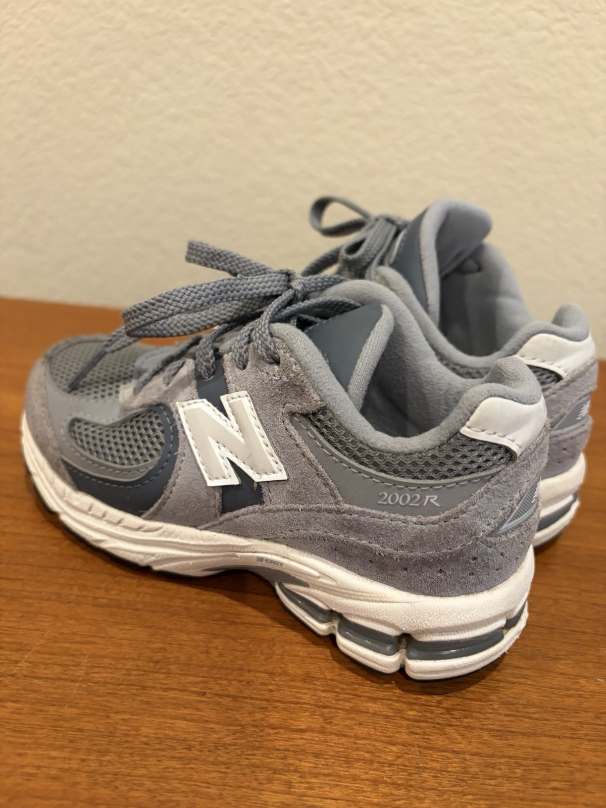 New Balance 2002 R Grey/White Toddler Sneakers PC2002ST – SZ 11 C