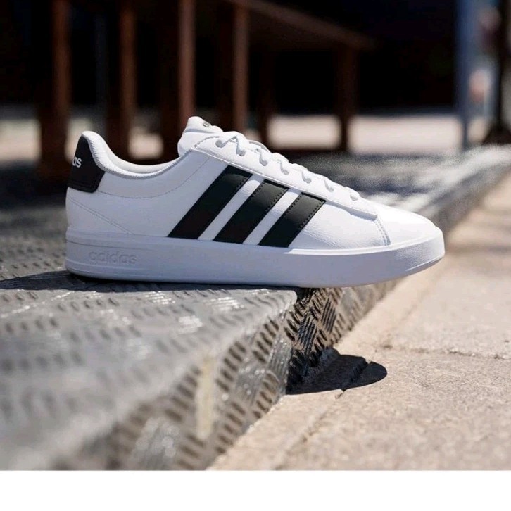 Adidas Grand Court 3.0 Men’s White/Black Low Top Lace-Up Sneakers
