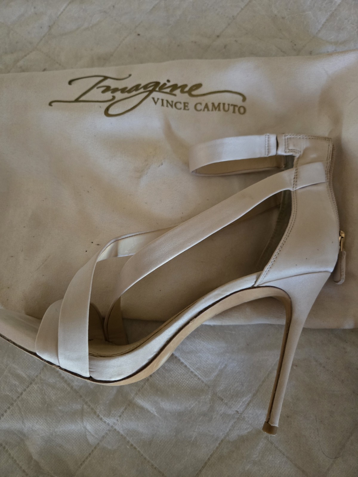 Vince Camuto Women’s Strappy Ankle Strap Stiletto Open Toe Heels 6.5 Ivory
