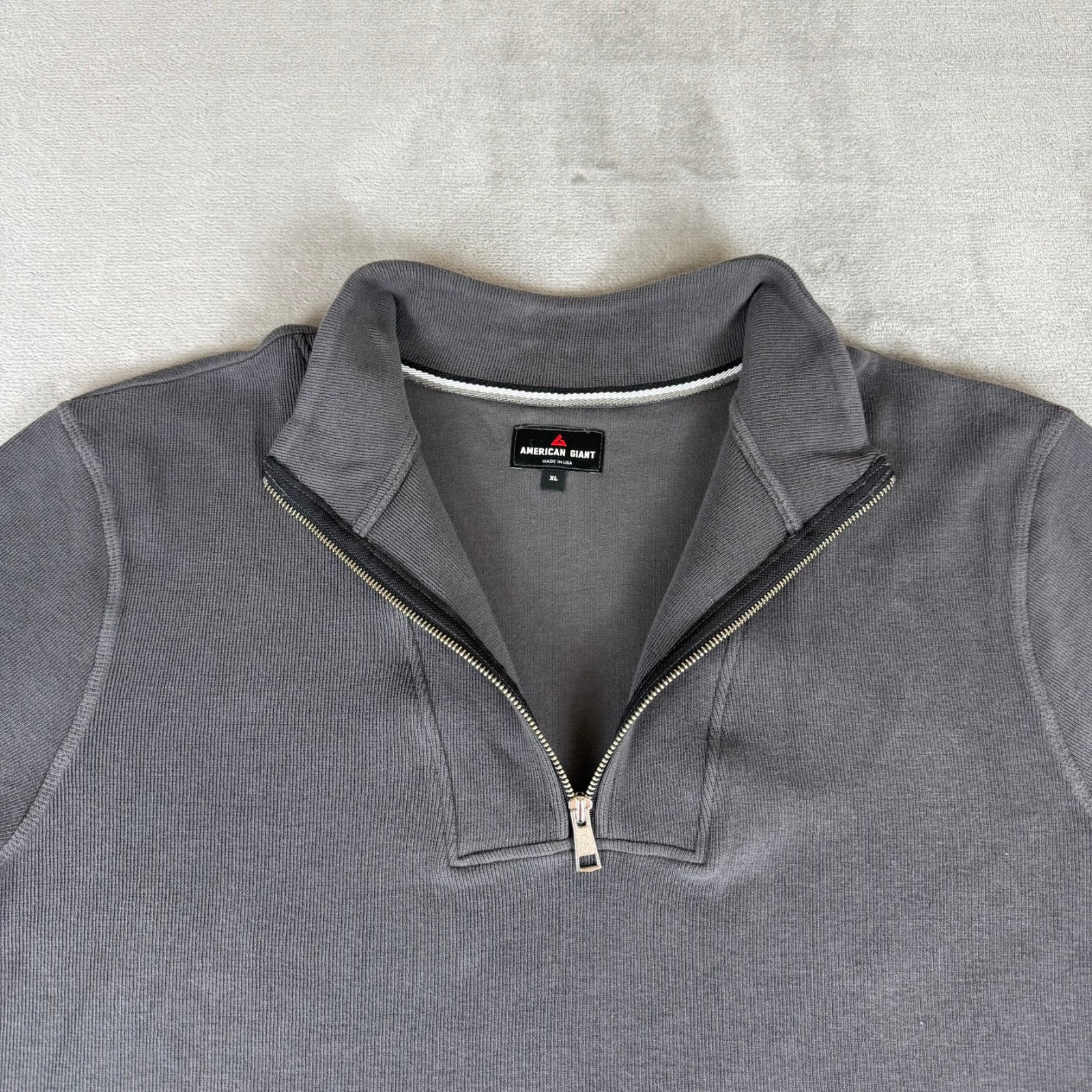 American Giant French Rib Half Zip Sweatshirt Men XL Charcoal Gray $120 USA NWOT