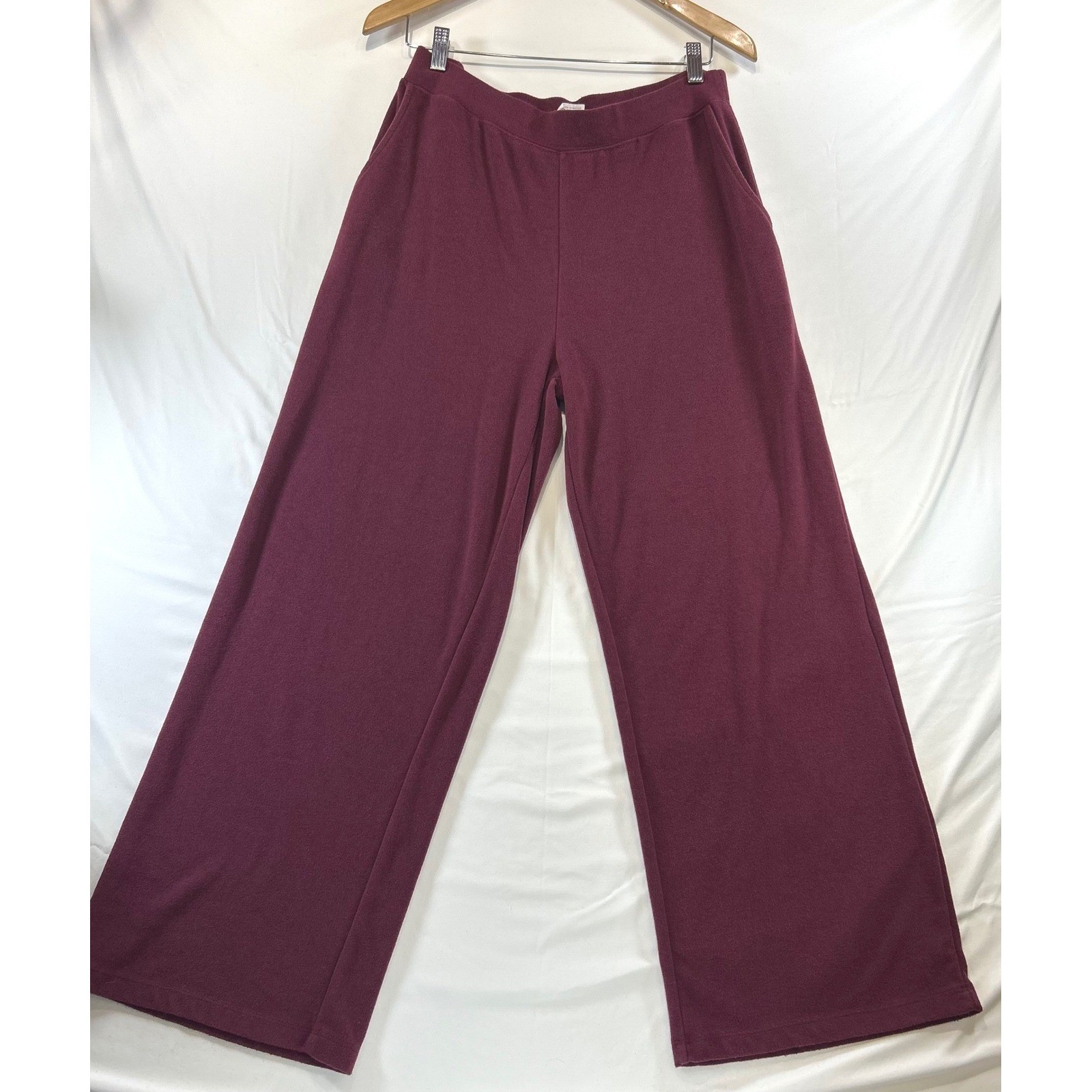 Softies Cozy Minimalist Lounge Set Large Wide Leg V-Neck Two Piece Burgundy