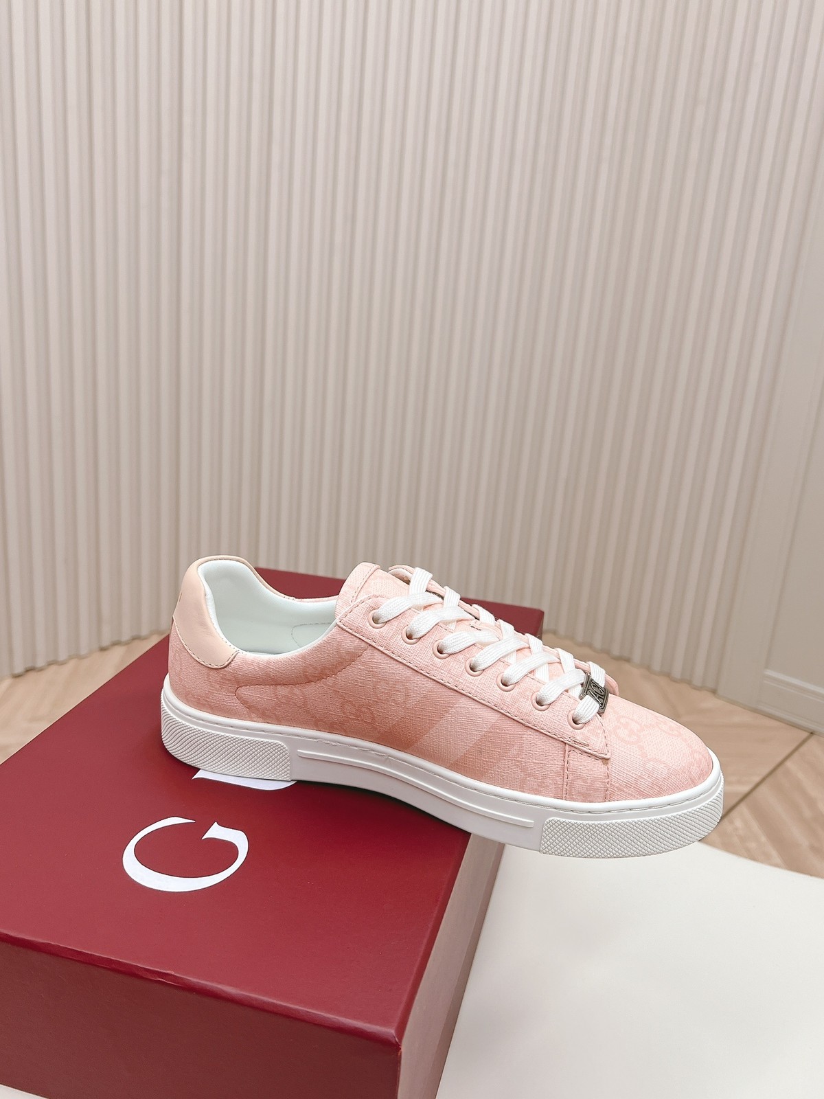 Gucci Ace Pink GG Supreme Canvas Sneakers Women White Web Stripe Low Top Shoes