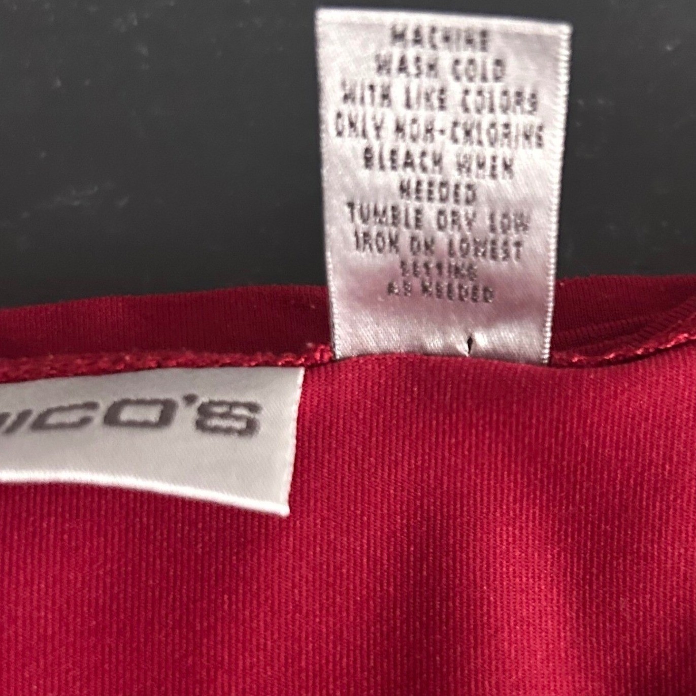 Vintage Chicos Womens Blouse Medium or 1 Maroon Slinky Knit Career Work Office