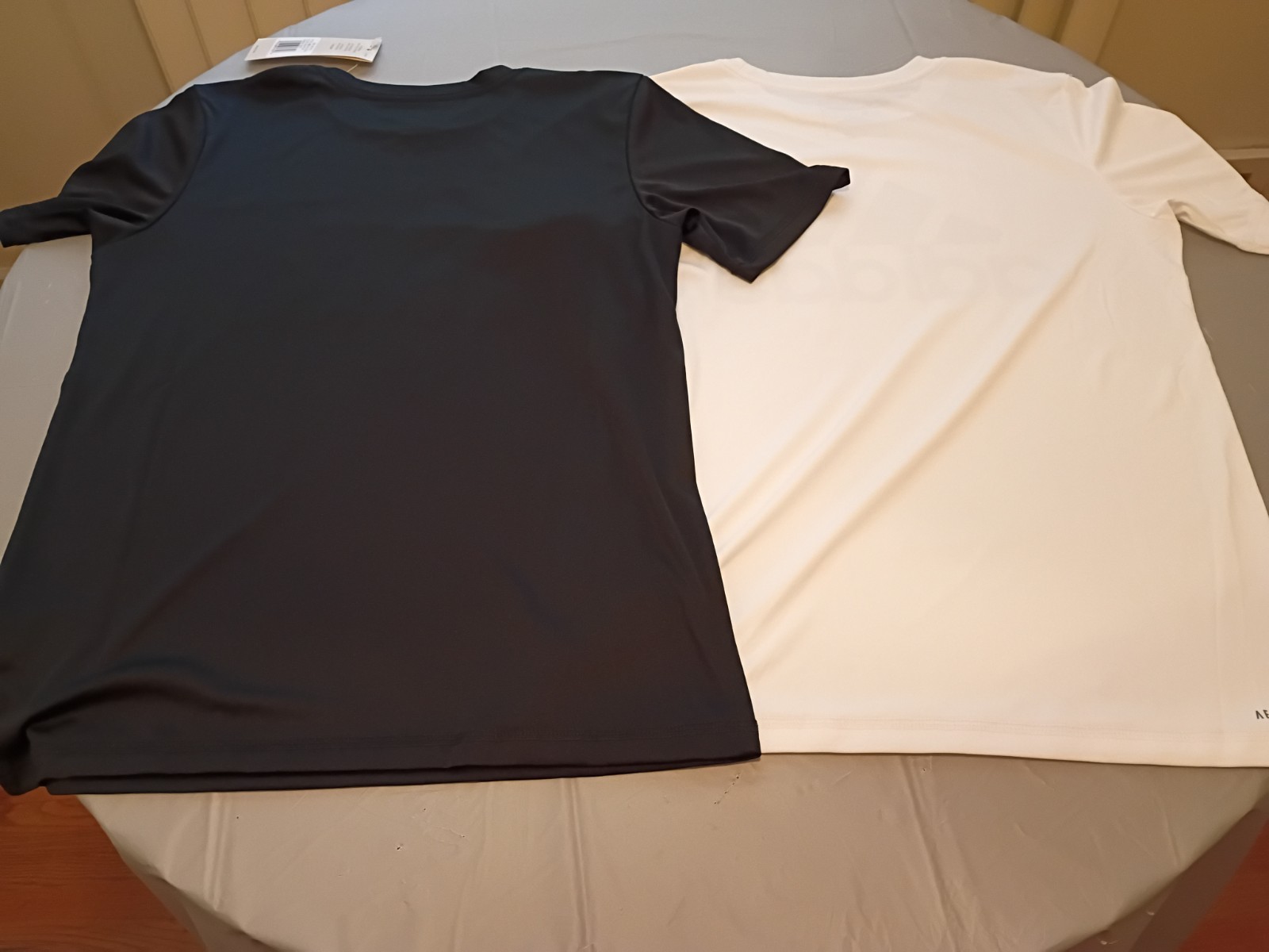 Adidas Boys AEROREADY Moisture-Wicking T-Shirts Black & White Bundle M 10/12