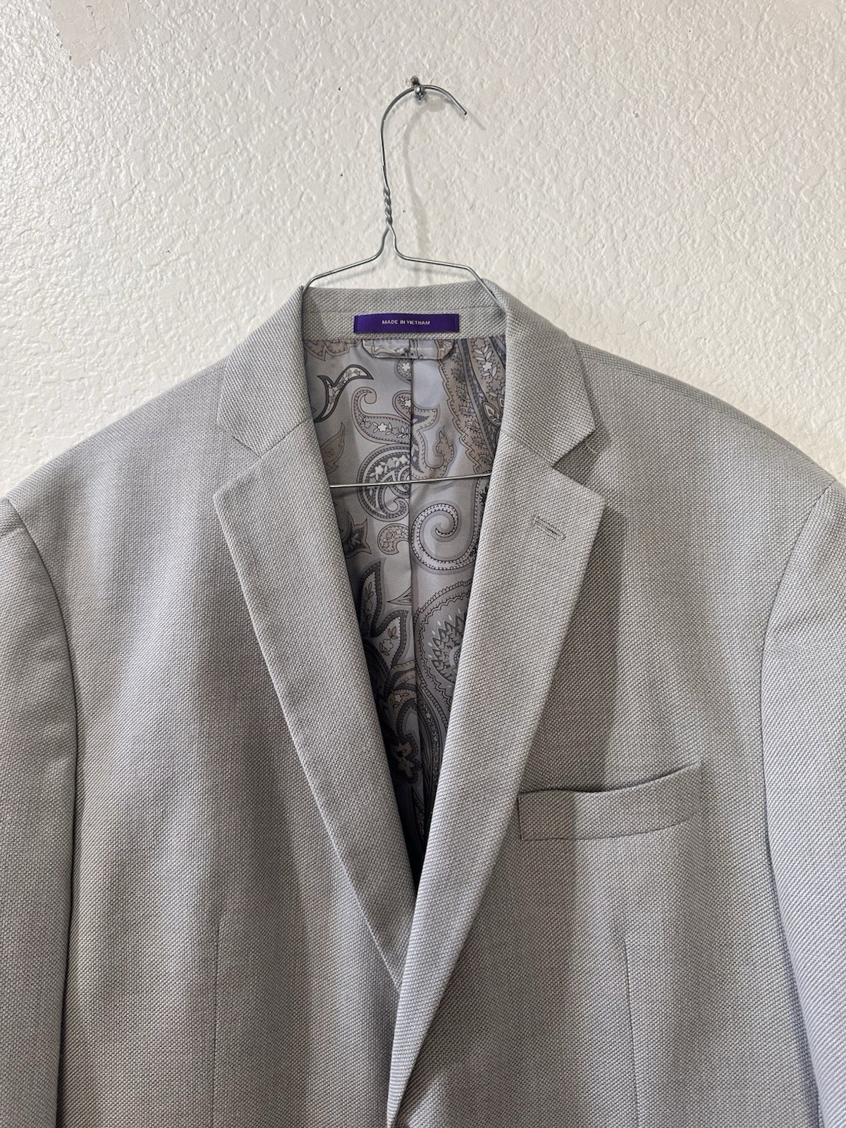 Men’s Tallia Polyester Blend Two Button Light Gray Sport Coat Size XL